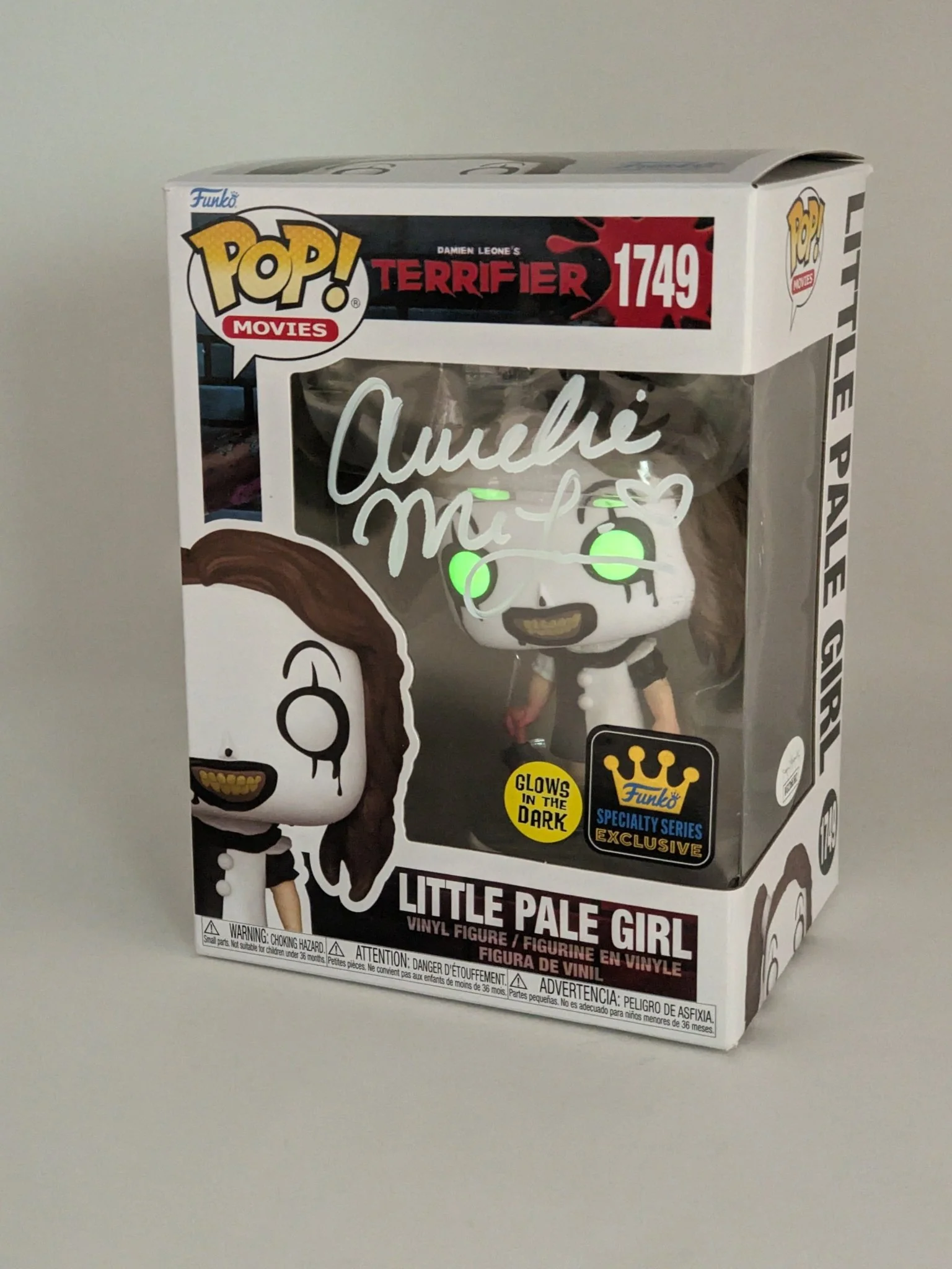 Amelie McLain Little Pale Girl #1749 Signed Funko Pop JSA Certified Autograph - Image 3