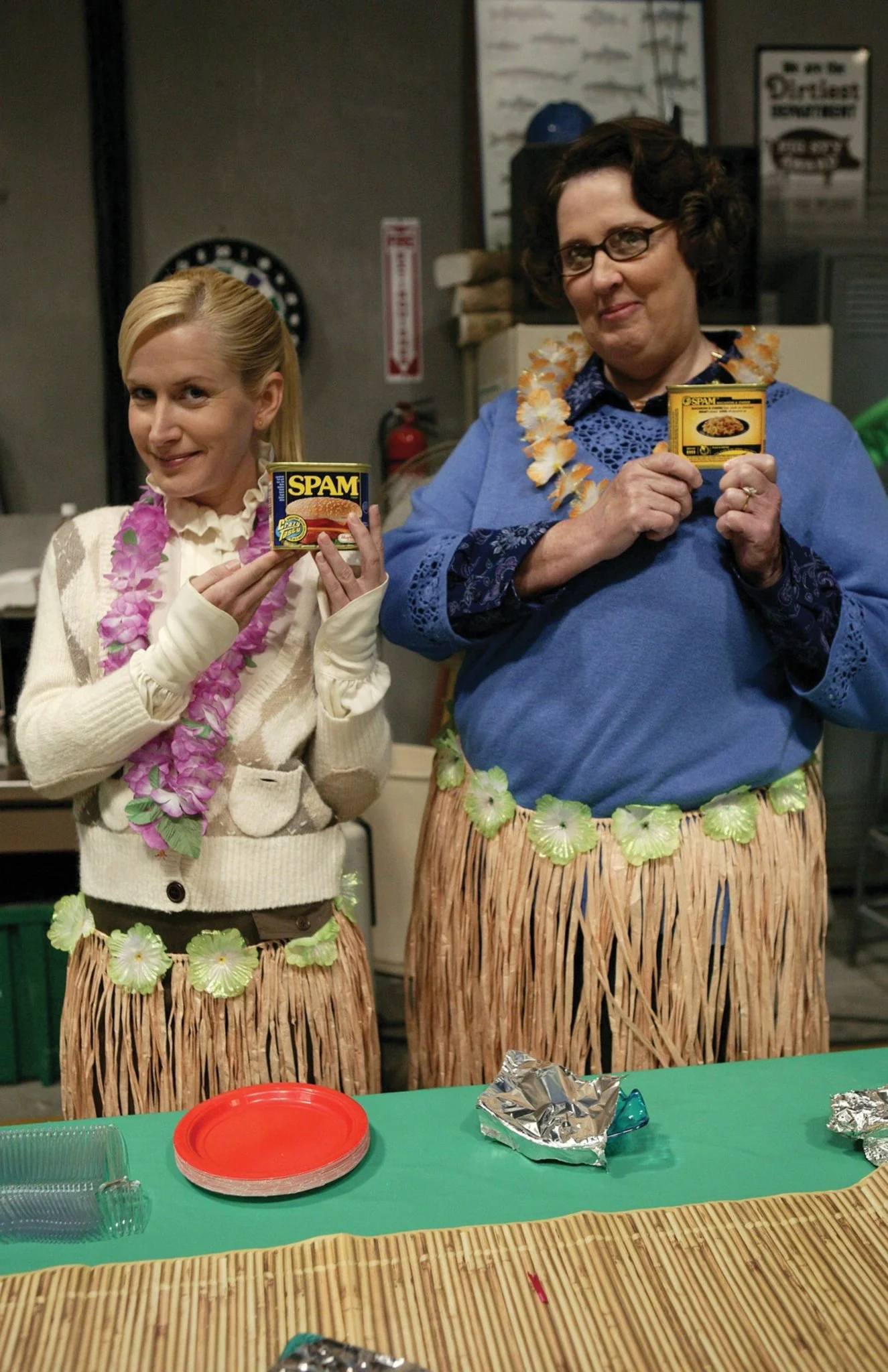 Angela Kinsey: Autograph Signing on Mini Posters, June 30 - Image 10
