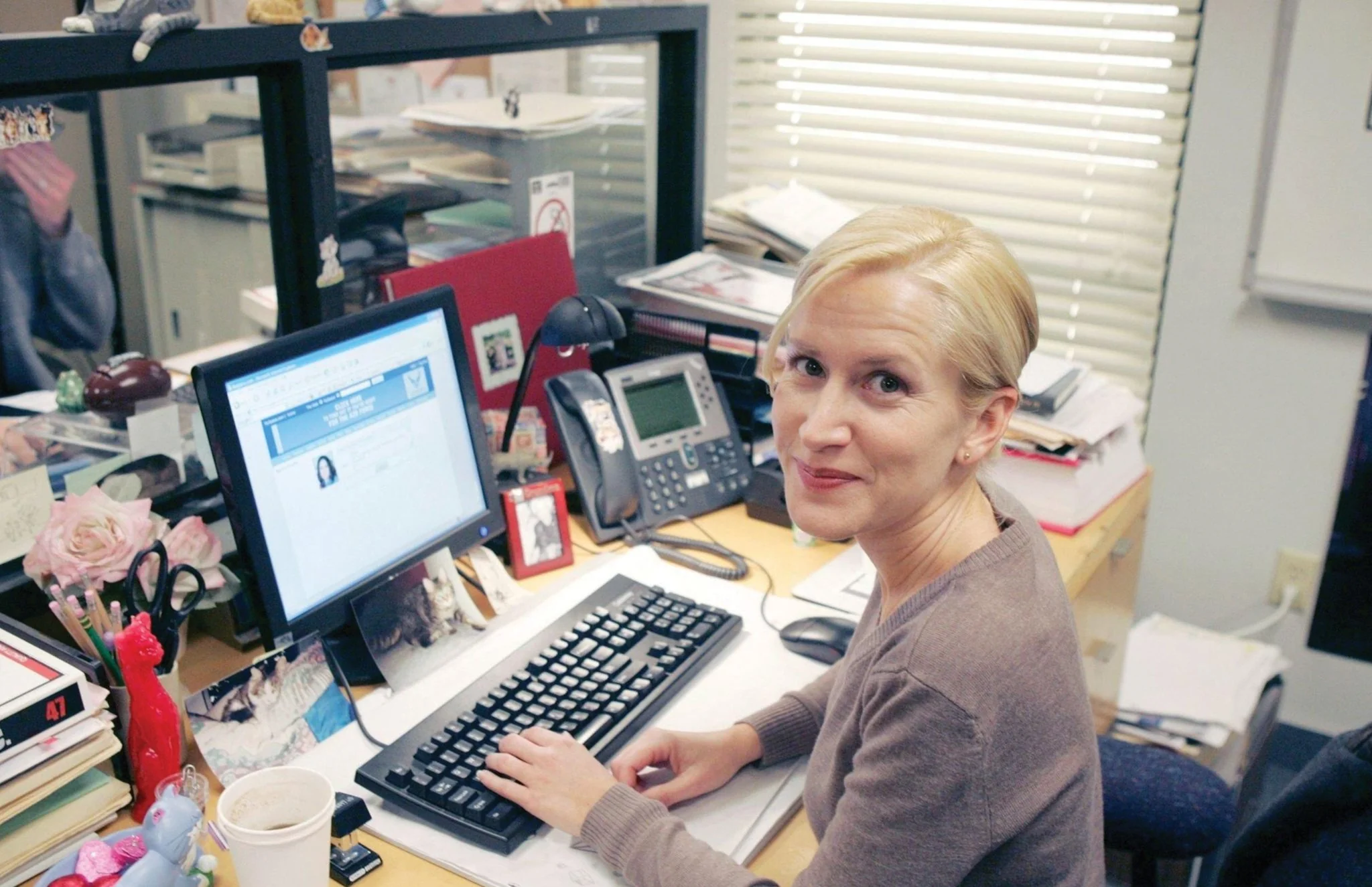 Angela Kinsey: Autograph Signing on Mini Posters, June 30 - Image 11