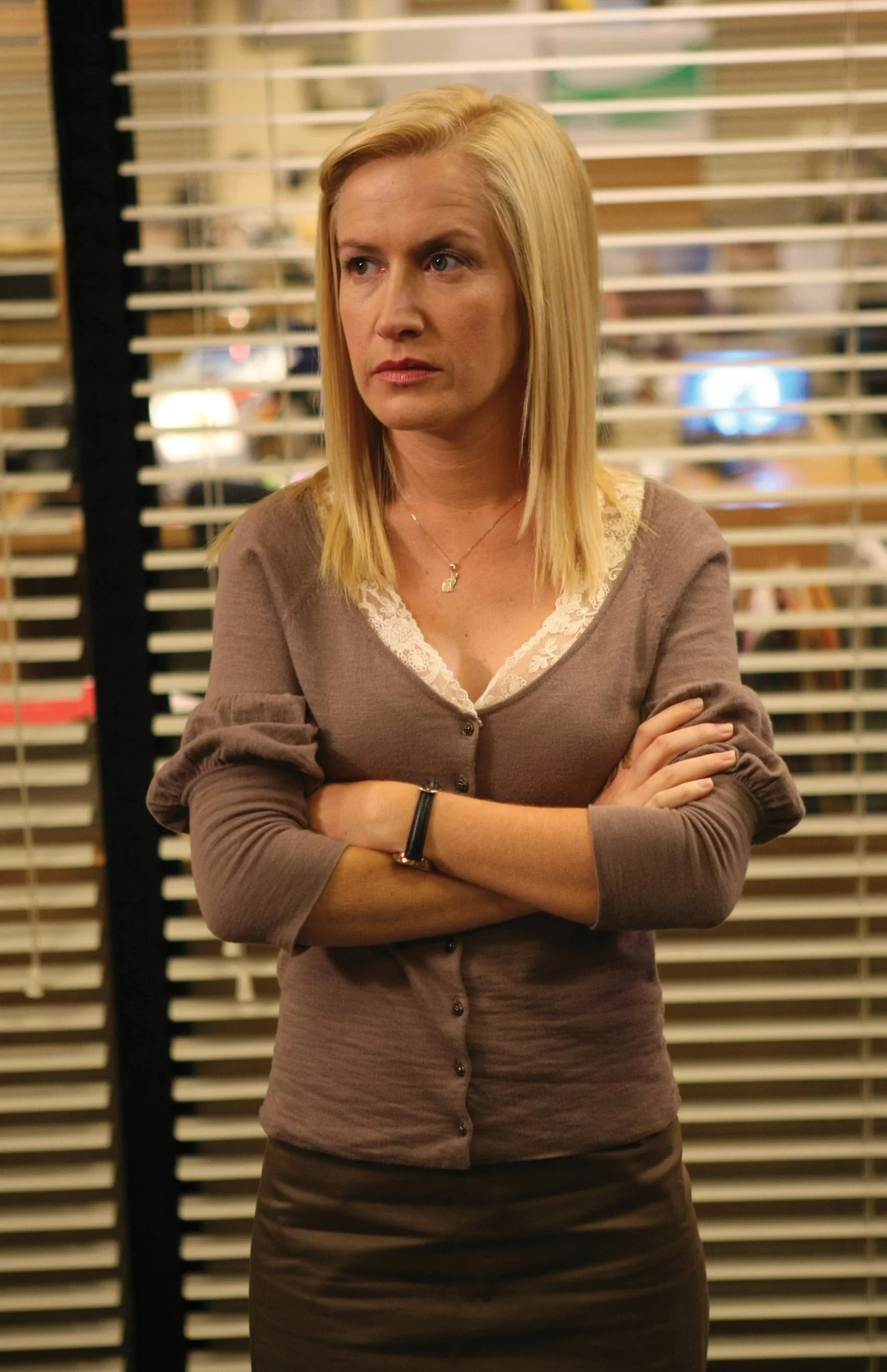 Angela Kinsey: Autograph Signing on Mini Posters, June 30 - Image 6