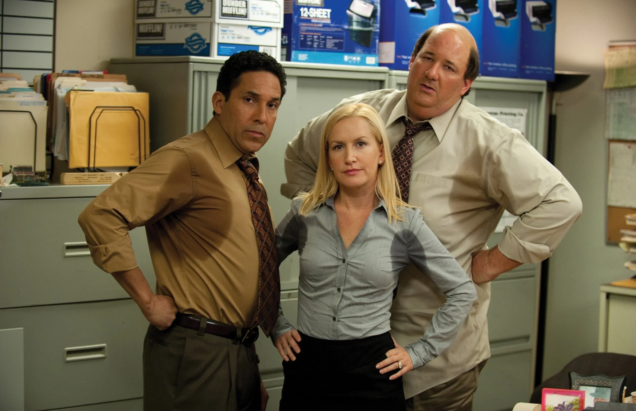 Angela Kinsey: Autograph Signing on Mini Posters, June 30 - Image 7