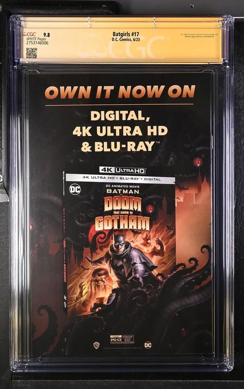 Batgirls #17 DC Comics CGC Signature Series 9.8 Signed Robbi Rodriguez - Image 3
