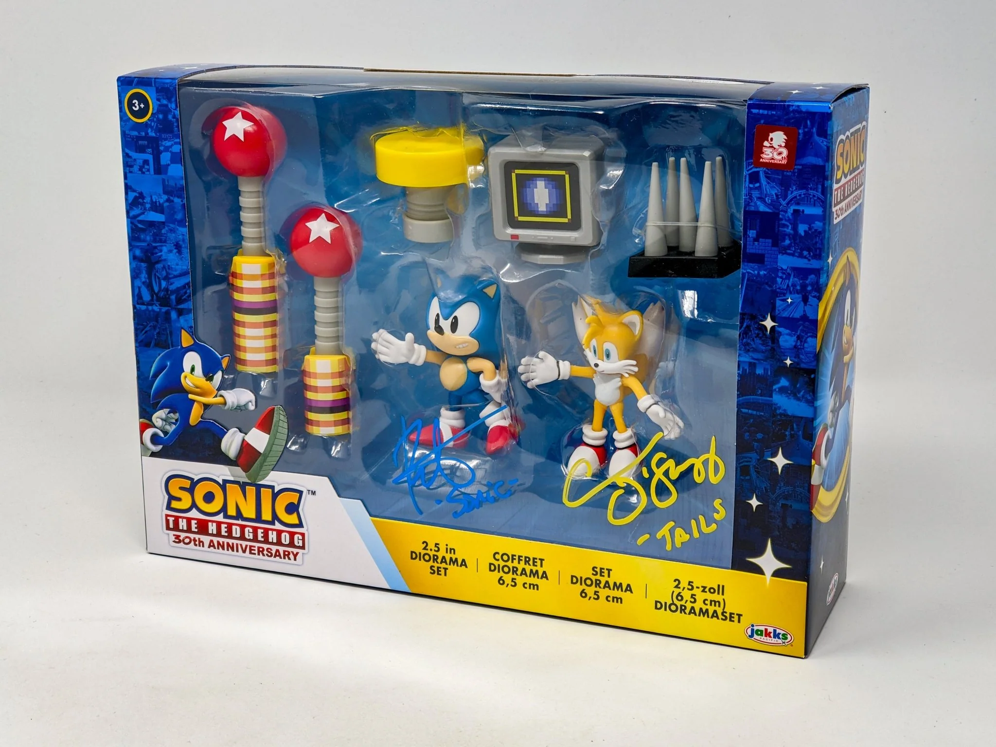 Sonic The Hedgehog 30th anniversary Cast x2 Smith O'Shaughnessey Signed Figure Set JSA Certified Autograph