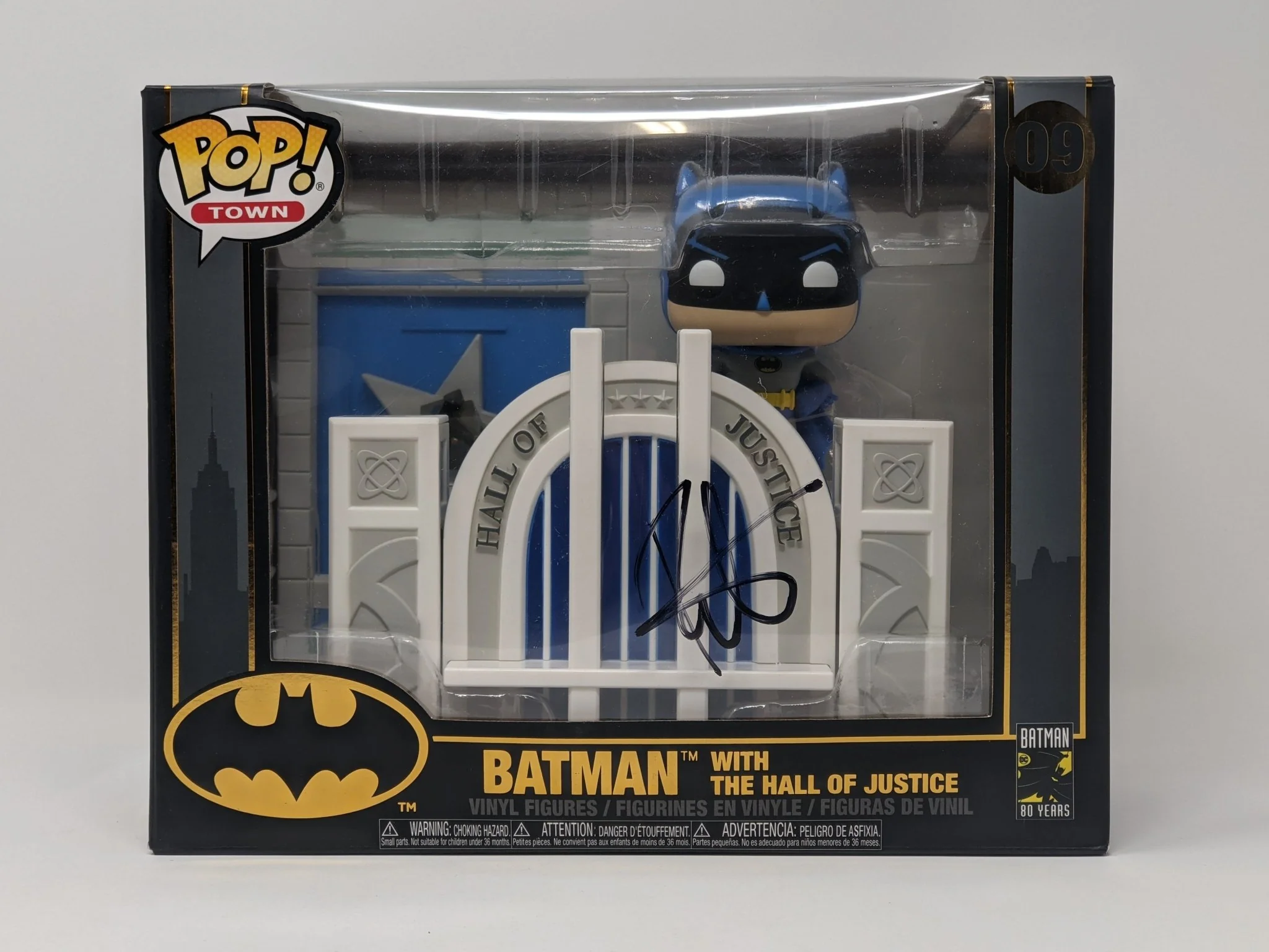 Roger Craig Smith Batman with The Hall of Justice #09 Signed Funko Pop! Town JSA Certified Autograph - Image 2