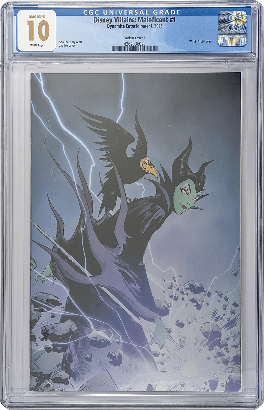 Disney Villains Maleficent #1 Lee Cover R 1:200 Virgin Foil Edition Variant CGC Universal 10 Gem Mint - Image 4