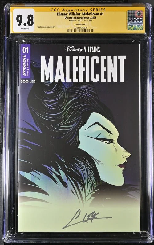 Disney Villains Maleficent #1 Soo Lee Variant 1:250 Cover S CGC Signature Series 9.9 MINT Signed Soo Lee - Image 12