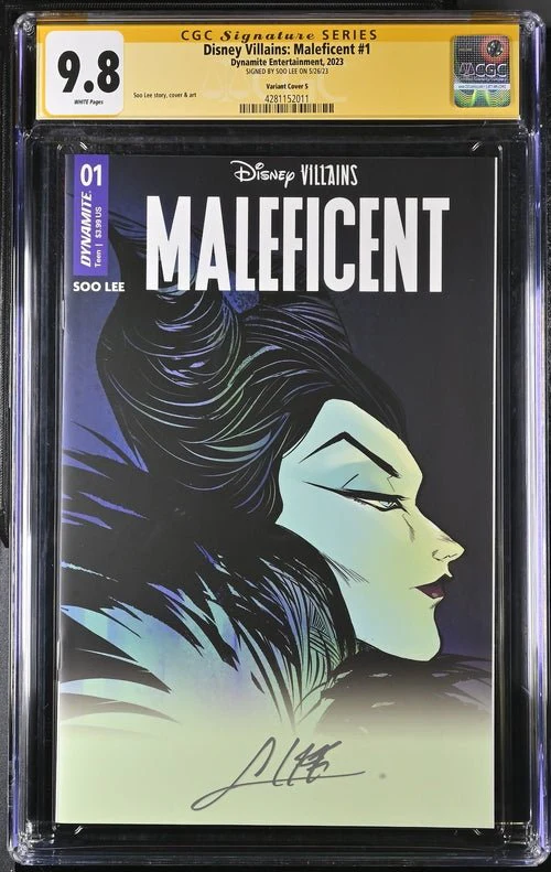 Disney Villains Maleficent #1 Soo Lee Variant 1:250 Cover S CGC Signature Series 9.9 MINT Signed Soo Lee - Image 18