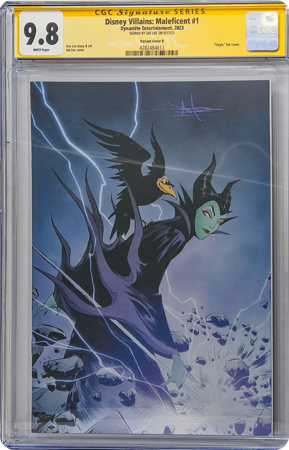 Disney Villains Maleficent #1 Variant Cover R CGC Signature Series 9.8 Signed Jae Lee - Image 2