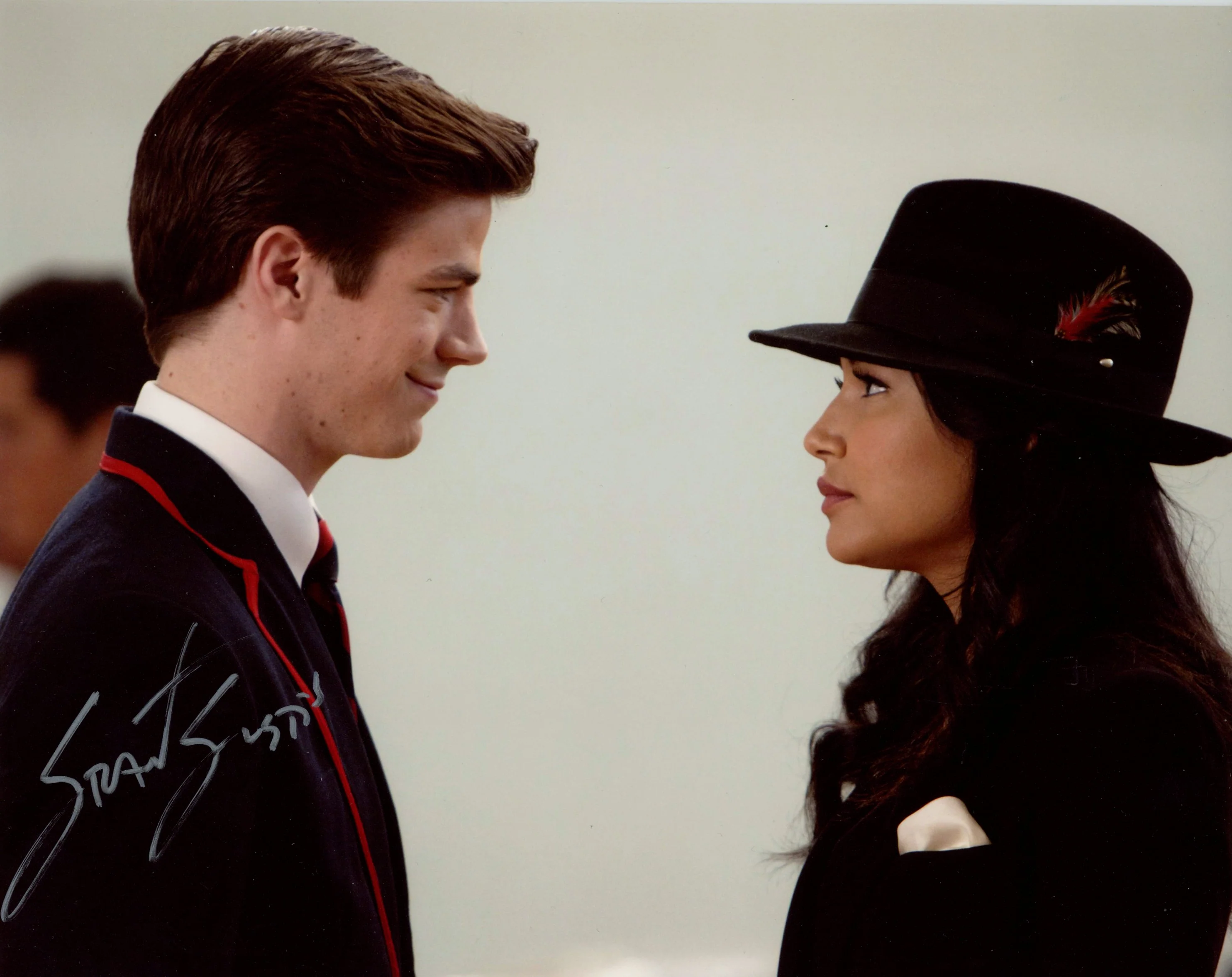 Grant Gustin Glee 8x10 Signed Photo JSA Certified Autograph