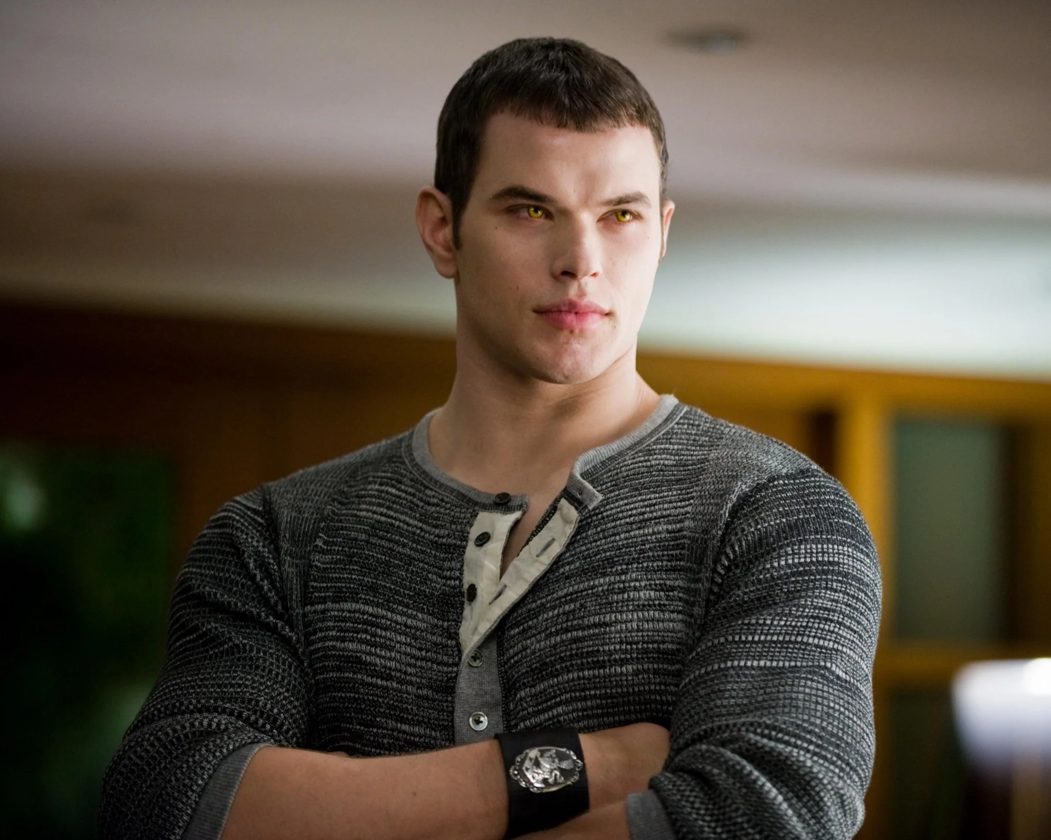 Kellan Lutz: Autograph Signing on Photos, May 14 - Image 10