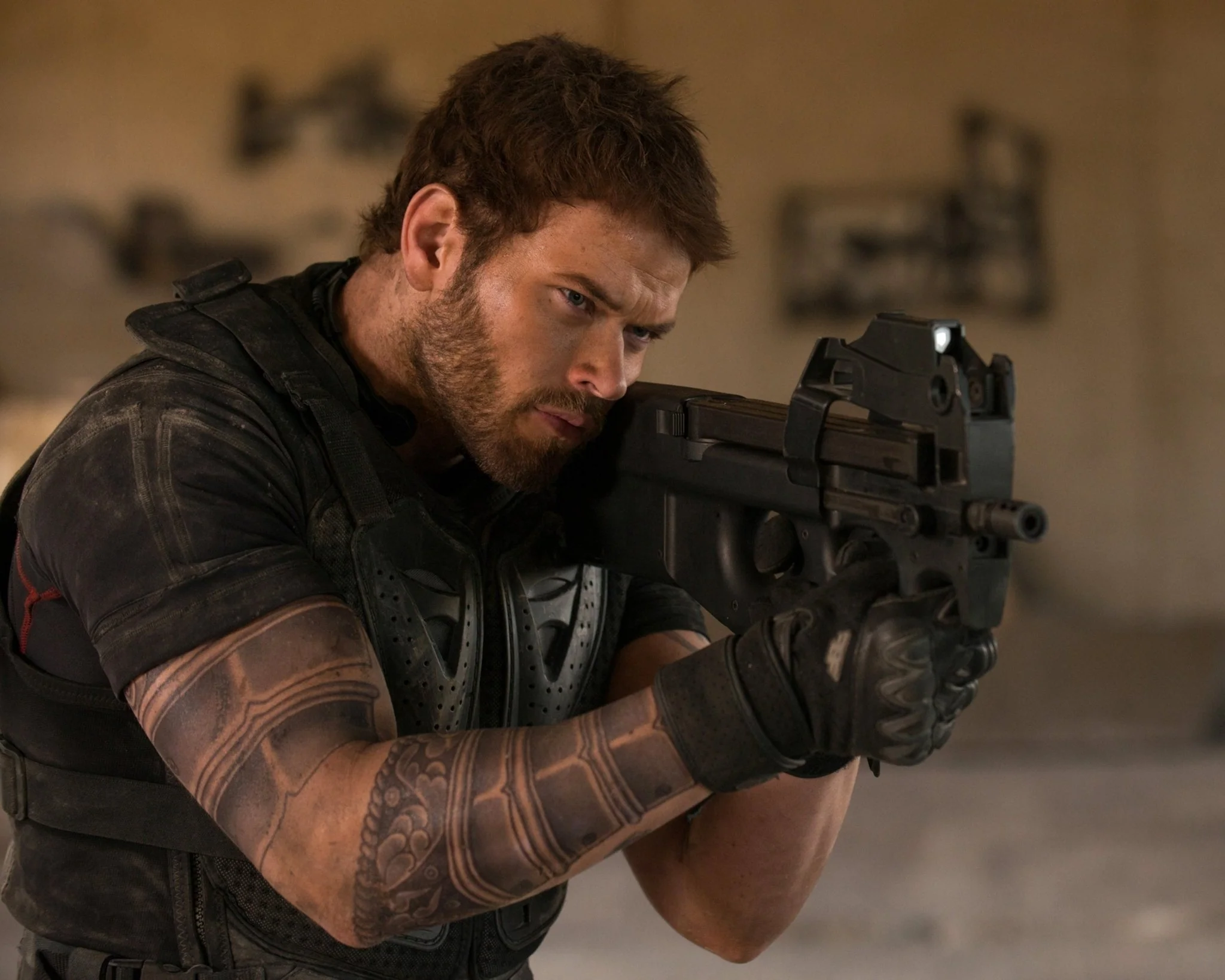 Kellan Lutz: Autograph Signing on Photos, May 14 - Image 28