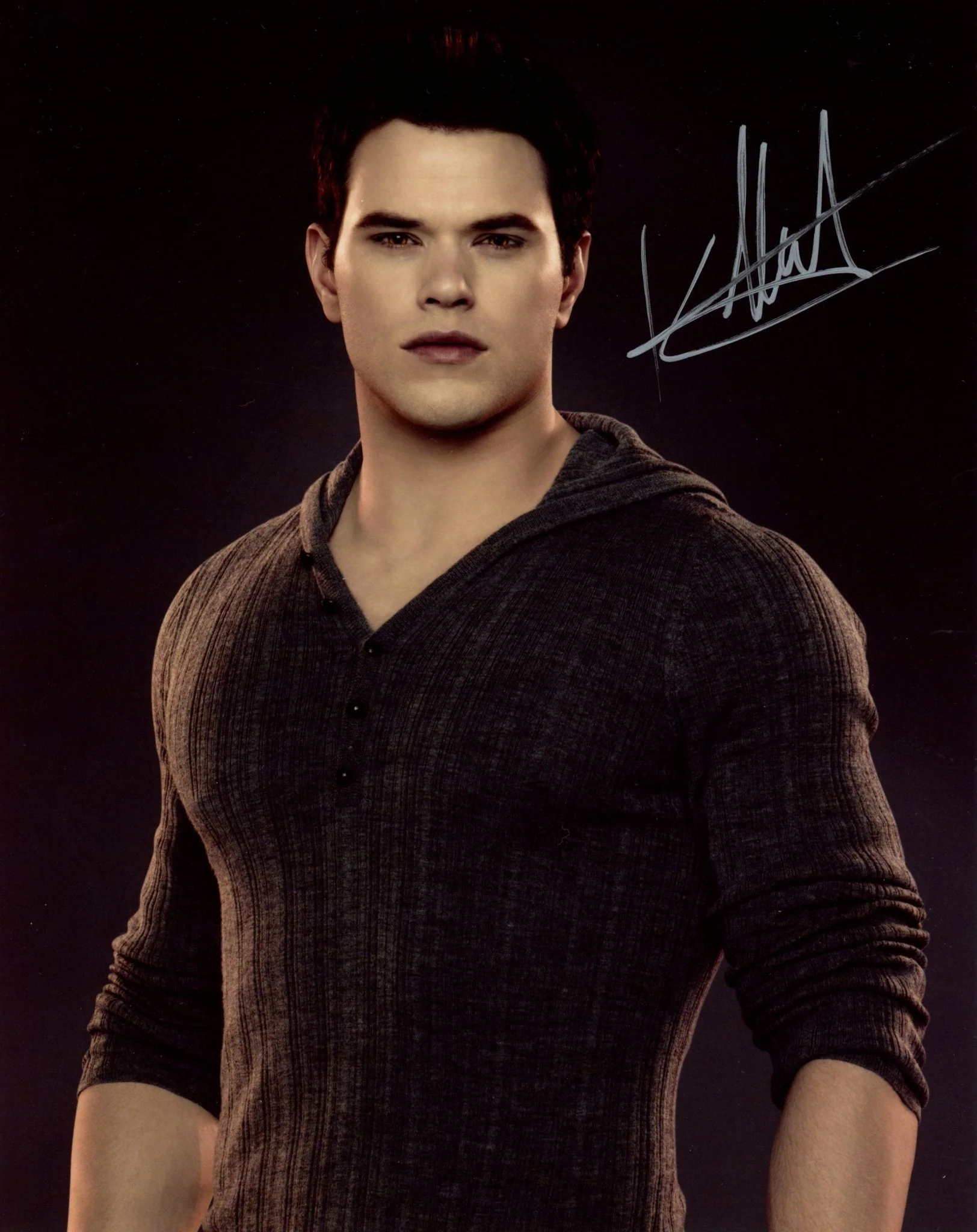 Kellan Lutz Twilight: Saga  8x10 Photo Signed JSA Certified Autograph - Image 2