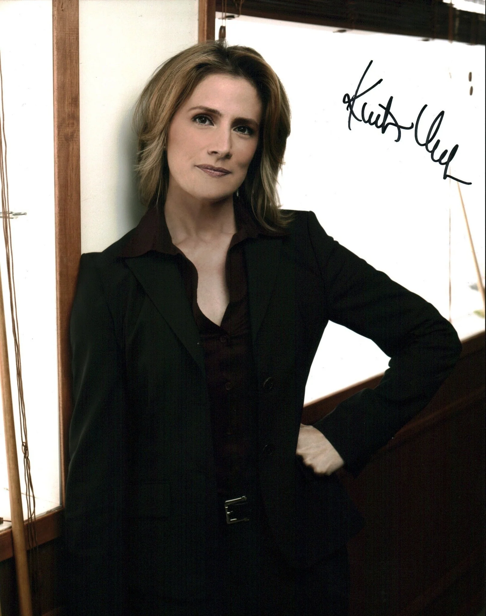 Kirsten Nelson Psych 11x14 Signed Photo Poster JSA Certified Autograph - Image 2