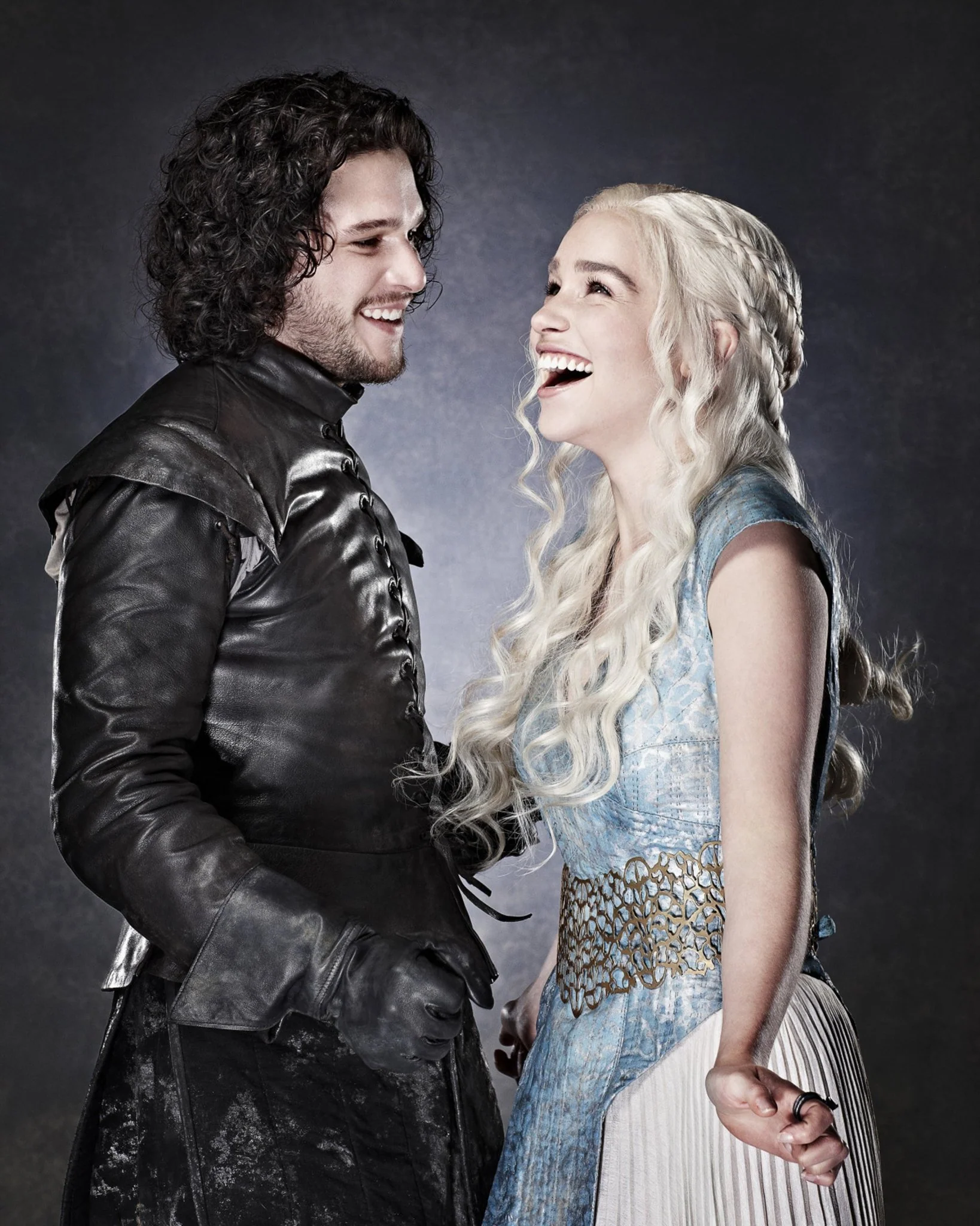 Kit Harington: Autograph Signing on Photos, May 11 - Image 20