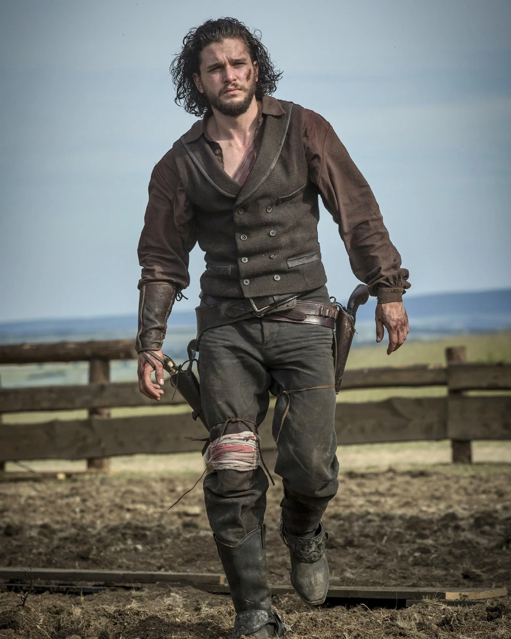 Kit Harington: Autograph Signing on Photos, May 11 - Image 35