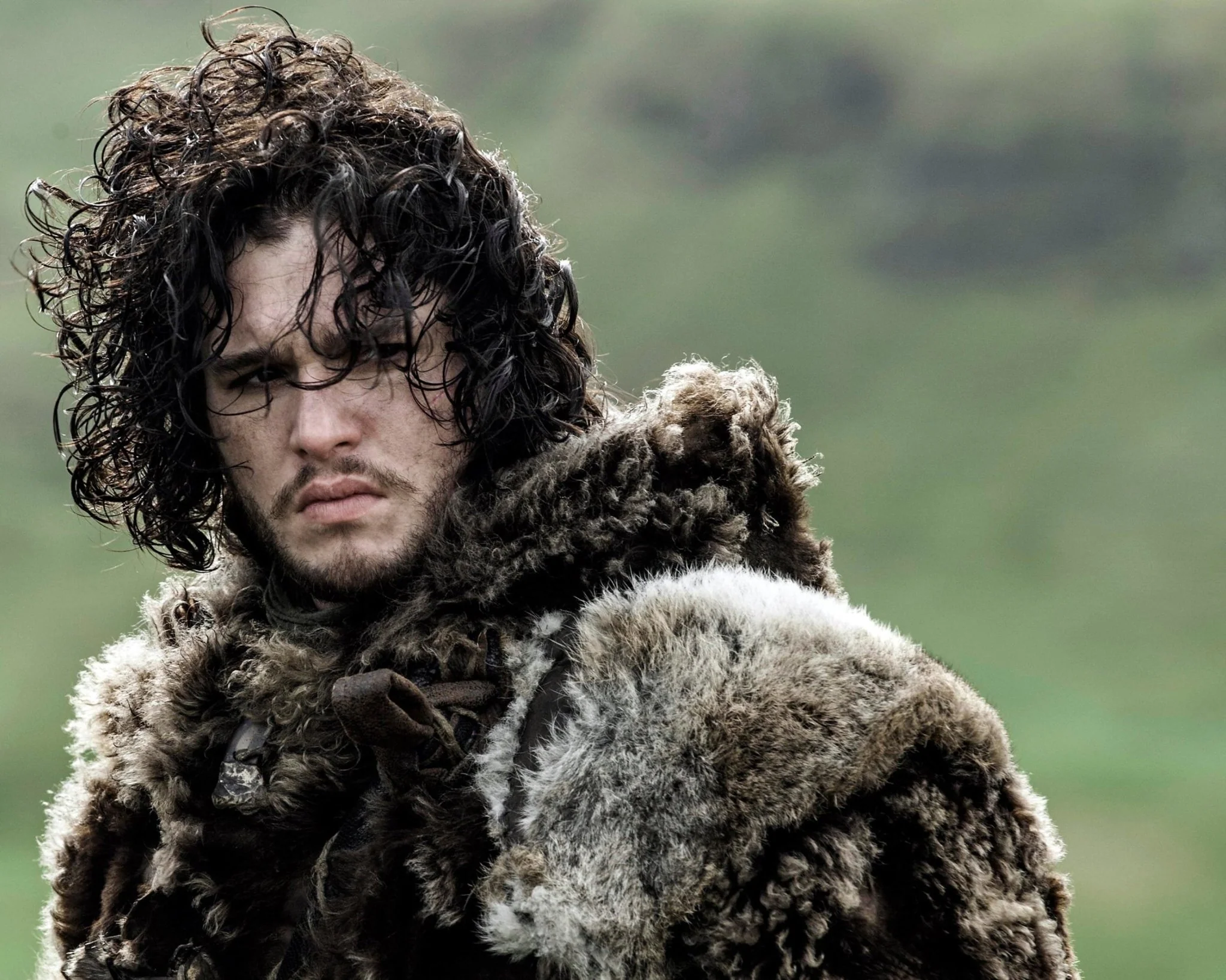 Kit Harington: Autograph Signing on Photos, May 11 - Image 5
