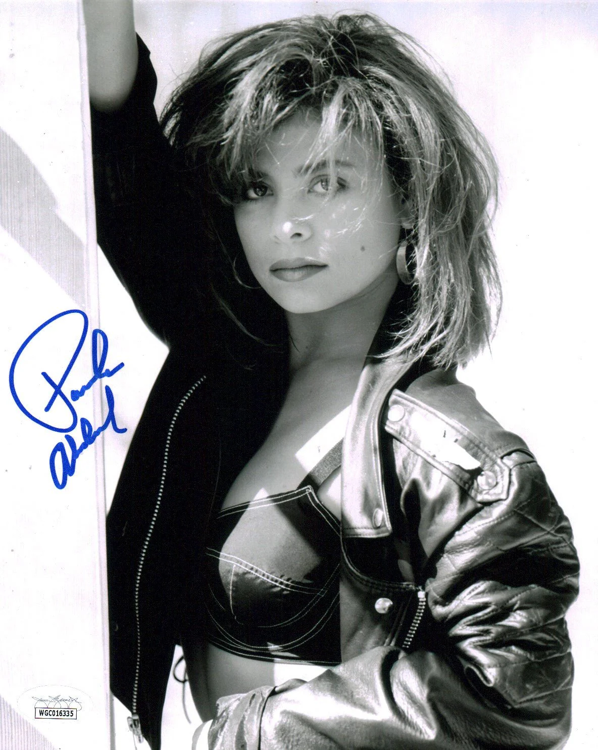 Paula Abdul 8x10 Signed Photo JSA Certified Autograph