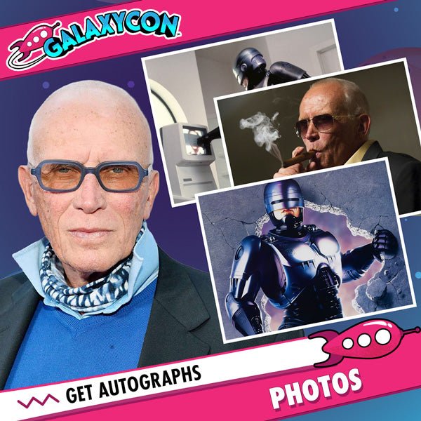 Peter Weller: Autograph Signing on Photos, May 14
