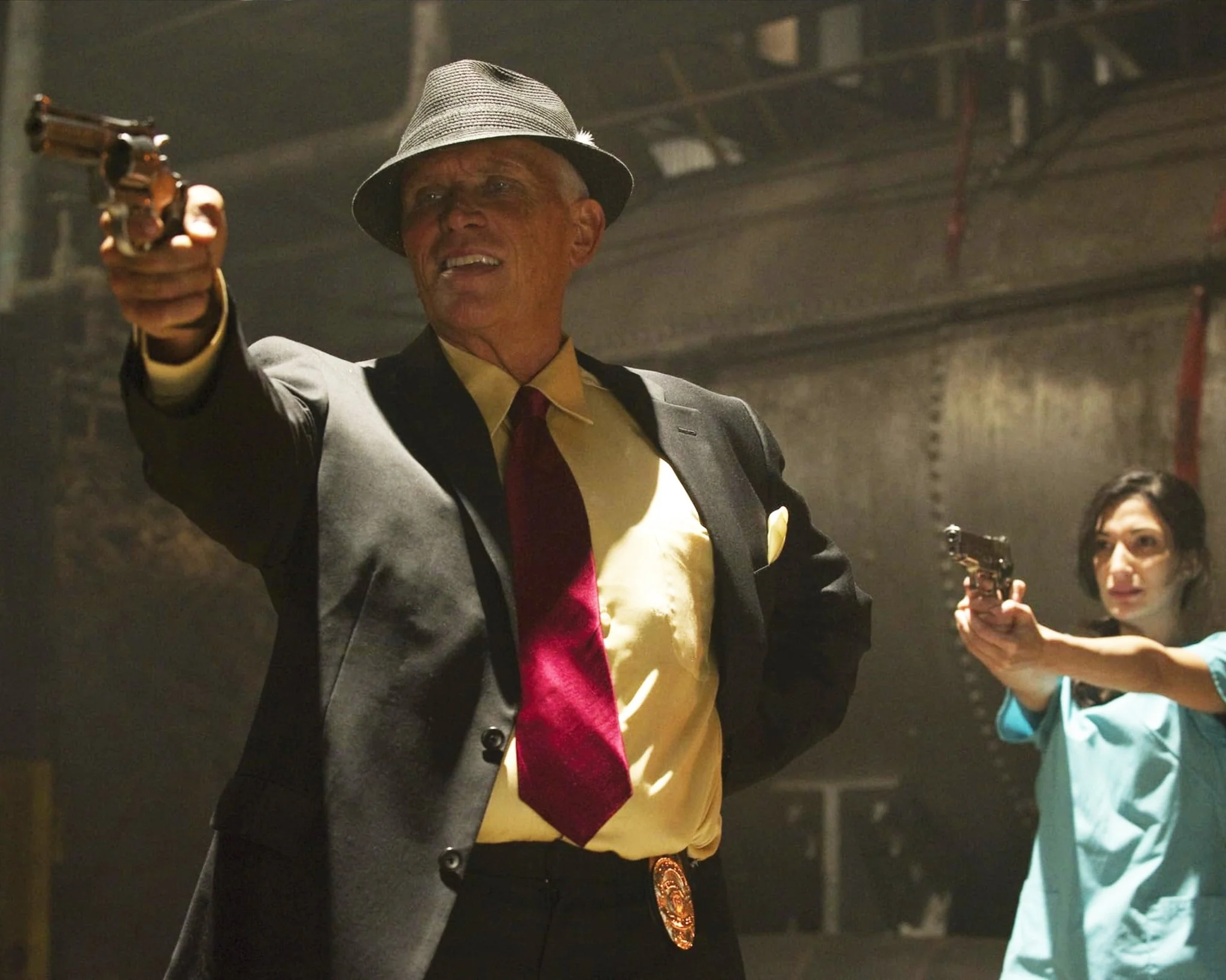 Peter Weller: Autograph Signing on Photos, May 14 - Image 3