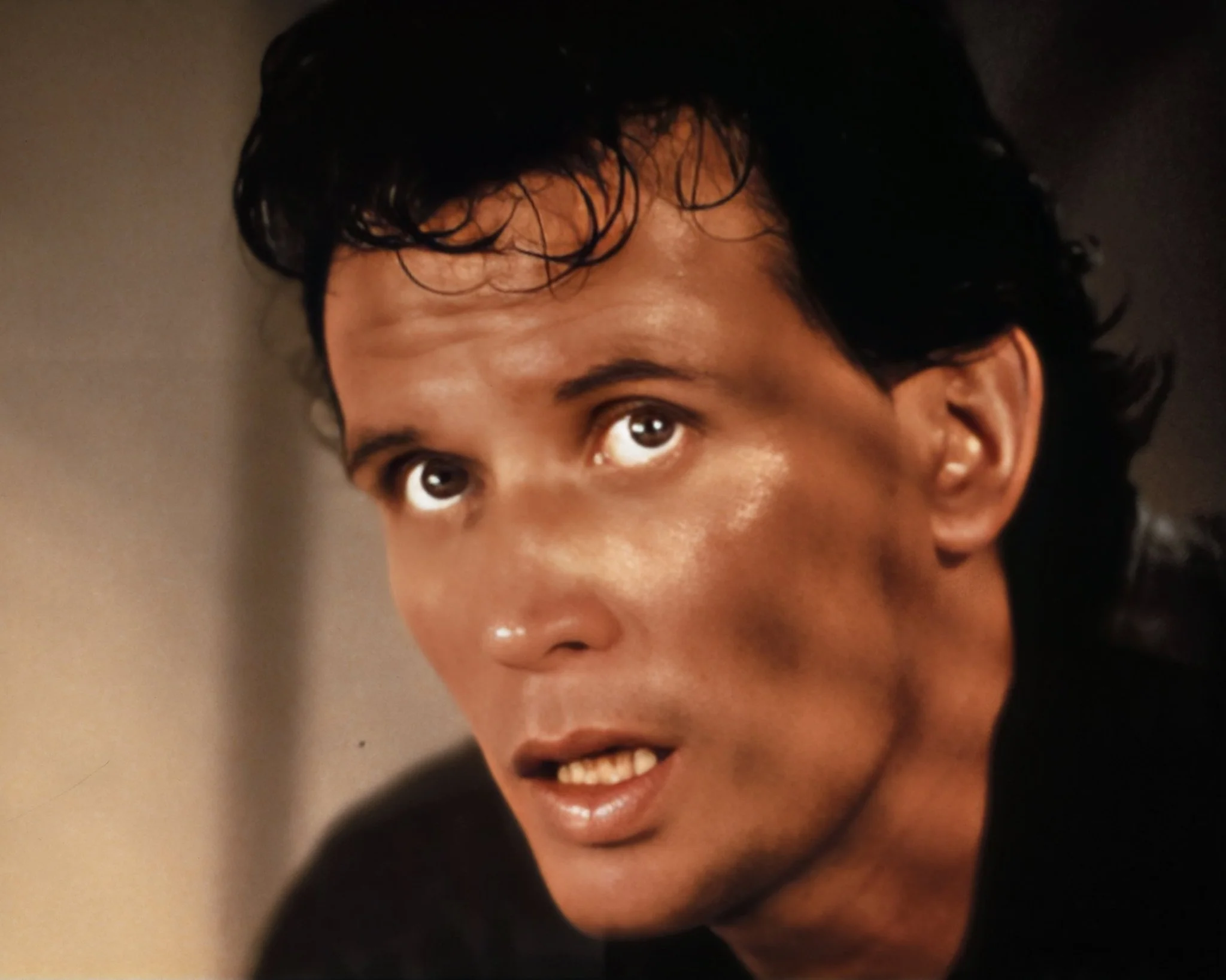 Peter Weller: Autograph Signing on Photos, May 14 - Image 5