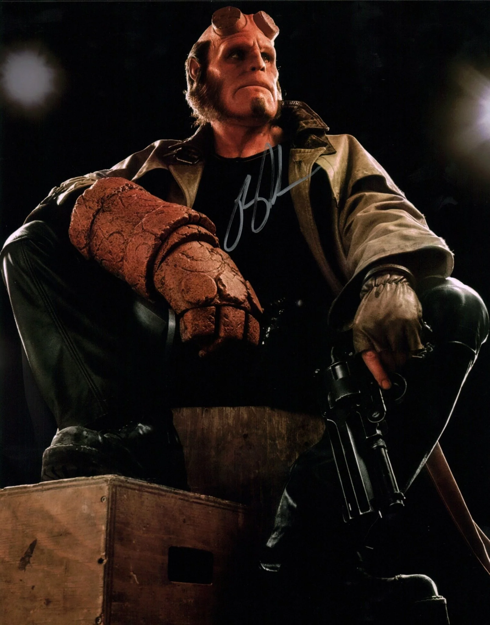 Ron Perlman Hellboy 11x14 Photo Poster JSA Certified Autograph - Image 2