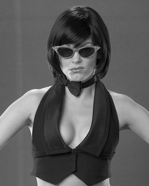 Rose McGowan: Autograph Signing on Photos, June 30th - Image 10