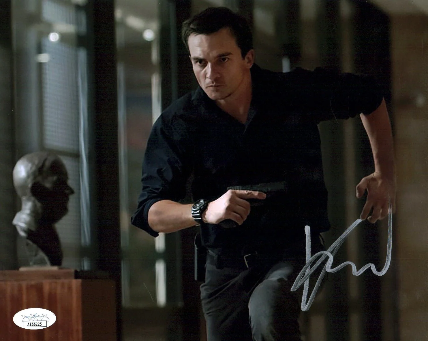 Rupert Friend Homeland 8x10 Signed Photo JSA Certified Autograph - Image 2