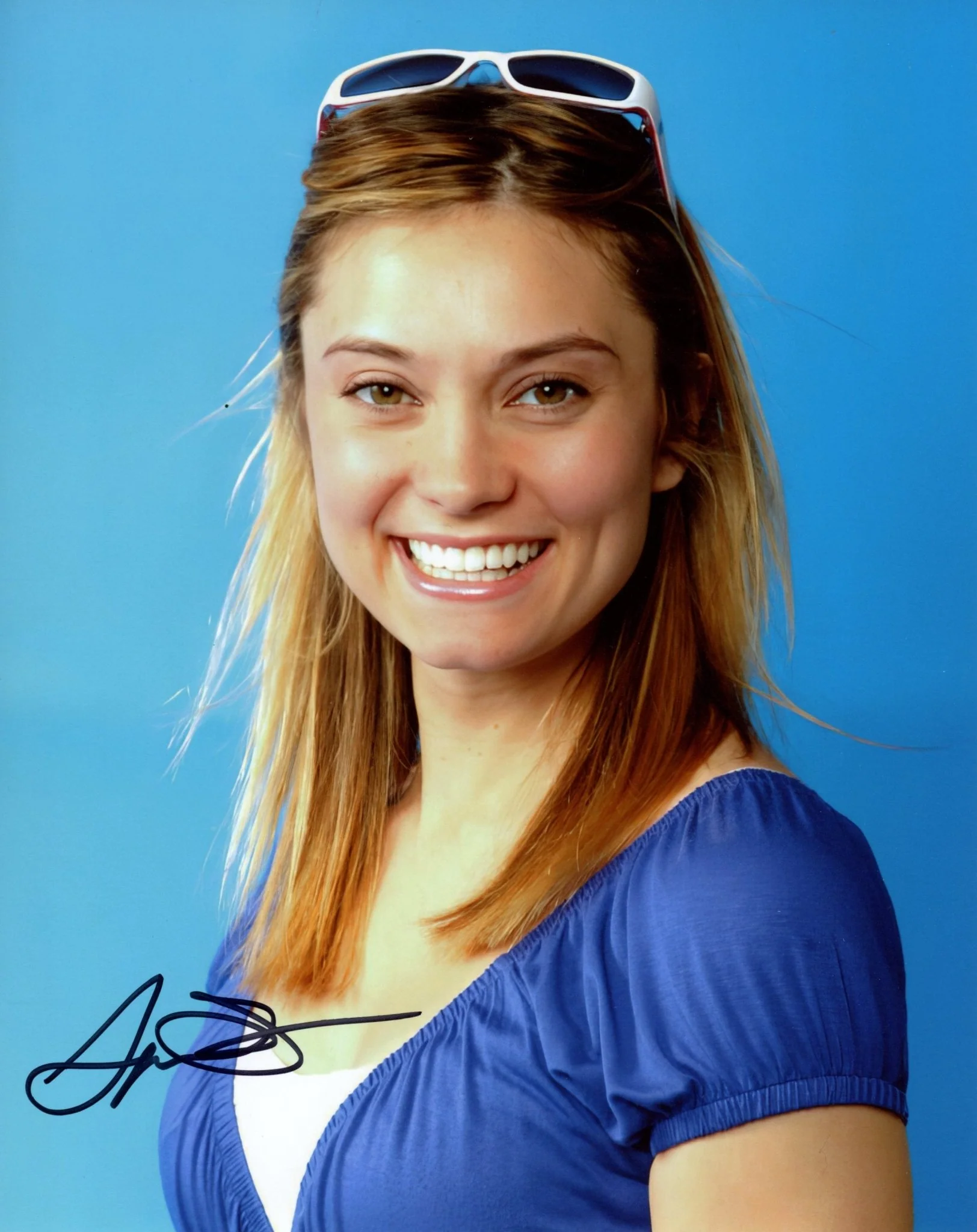 Spencer Grammer Headshot 8x10 Signed Photo JSA Certified Autograph