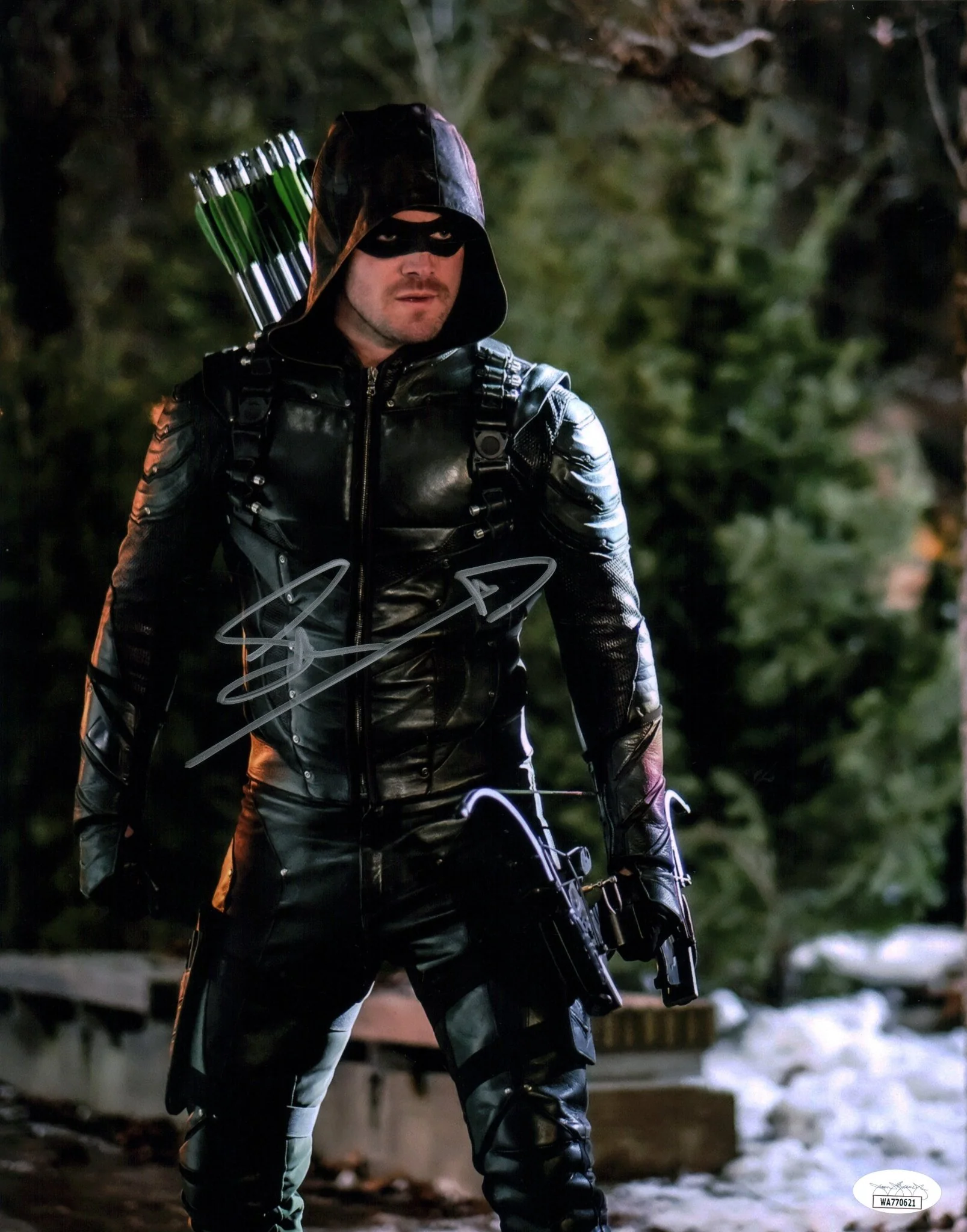 Stephen Amell Arrow 11x14 Signed Photo Poster JSA Certified Autograph