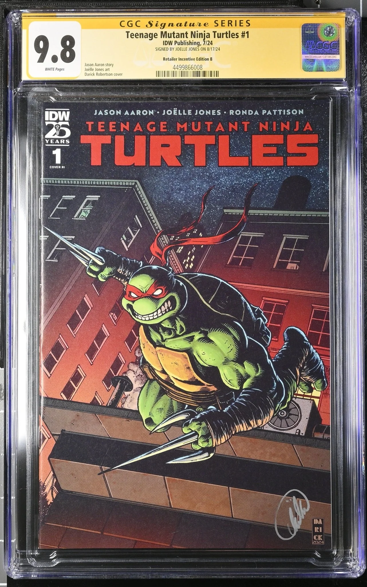 Teenage Mutant Ninja Turtles #1 Retailer Incentive Edition B CGC Signature Series 9.8 Signed by Joelle Jones - Image 4