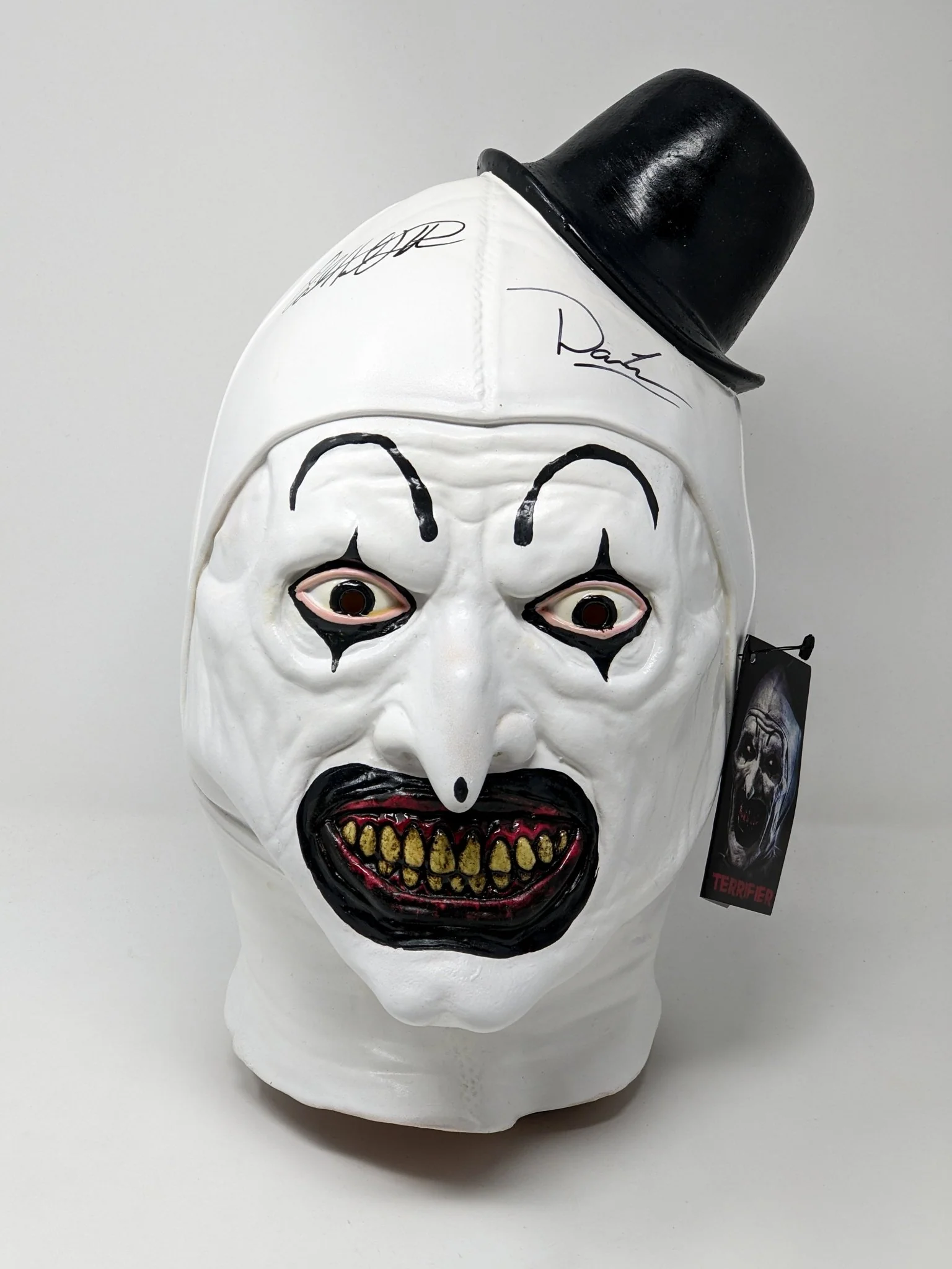 Terrifier Art The Clown Mask Signed David Howard Thornton & Damien Leone JSA Certified Autograph - Image 2